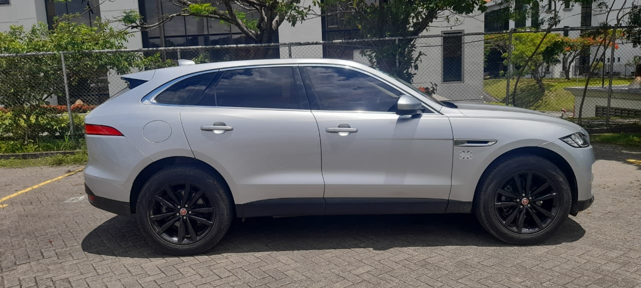 Jaguar F-Pace Prestige