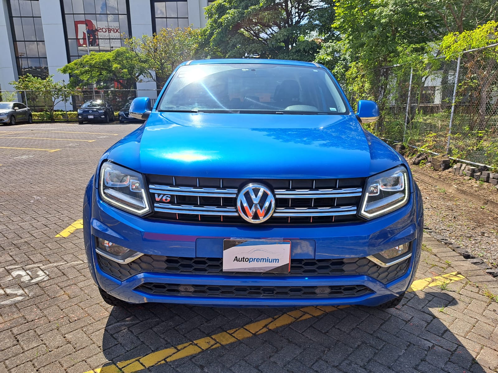 WOLKSWAGEN AMAROK