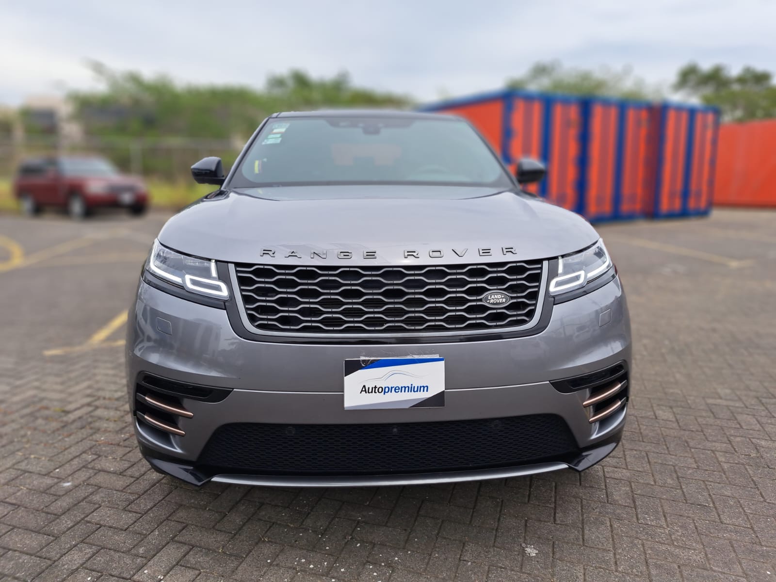 RANGE ROVER VELAR