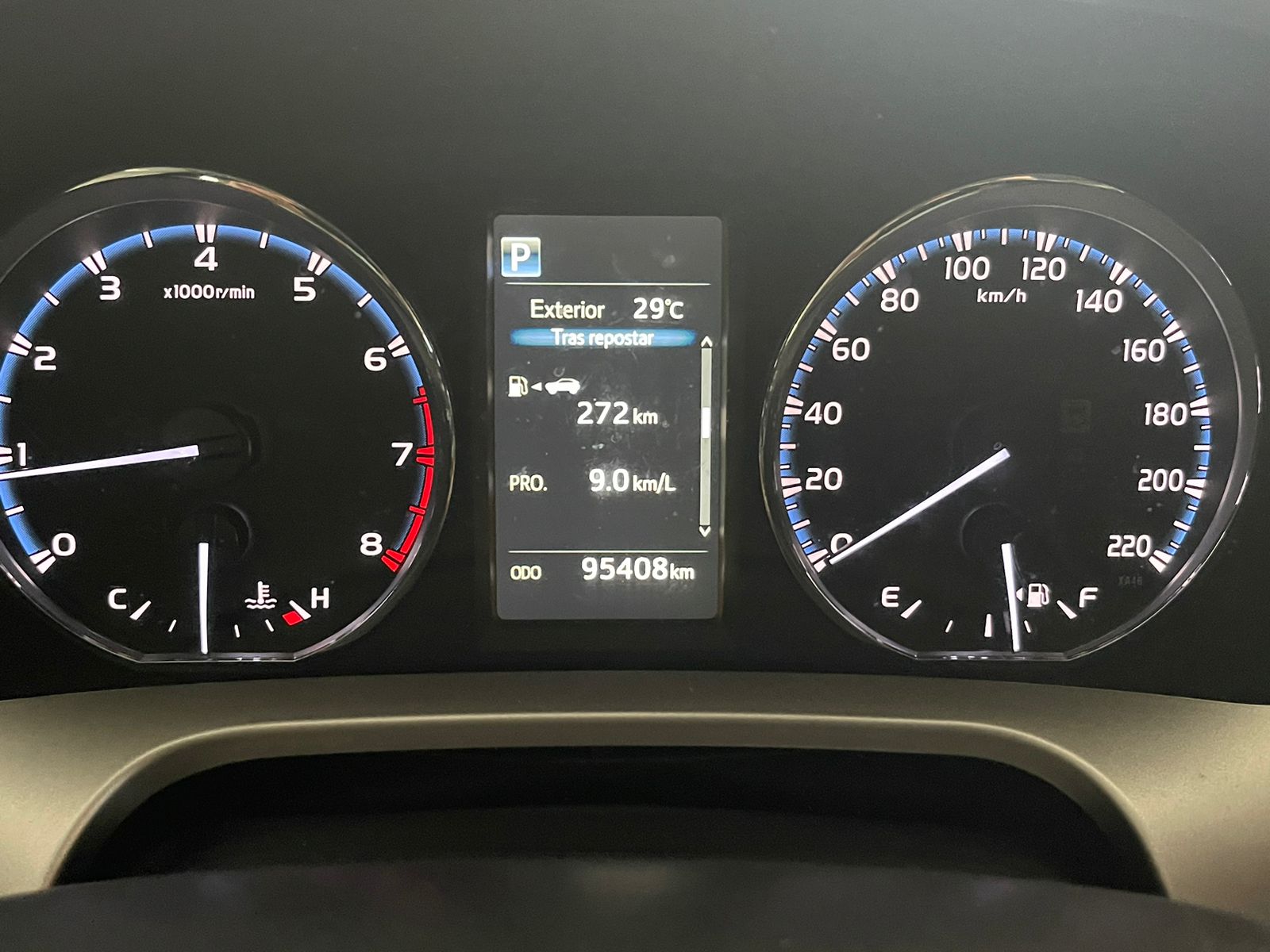 TOYOTA RAV4