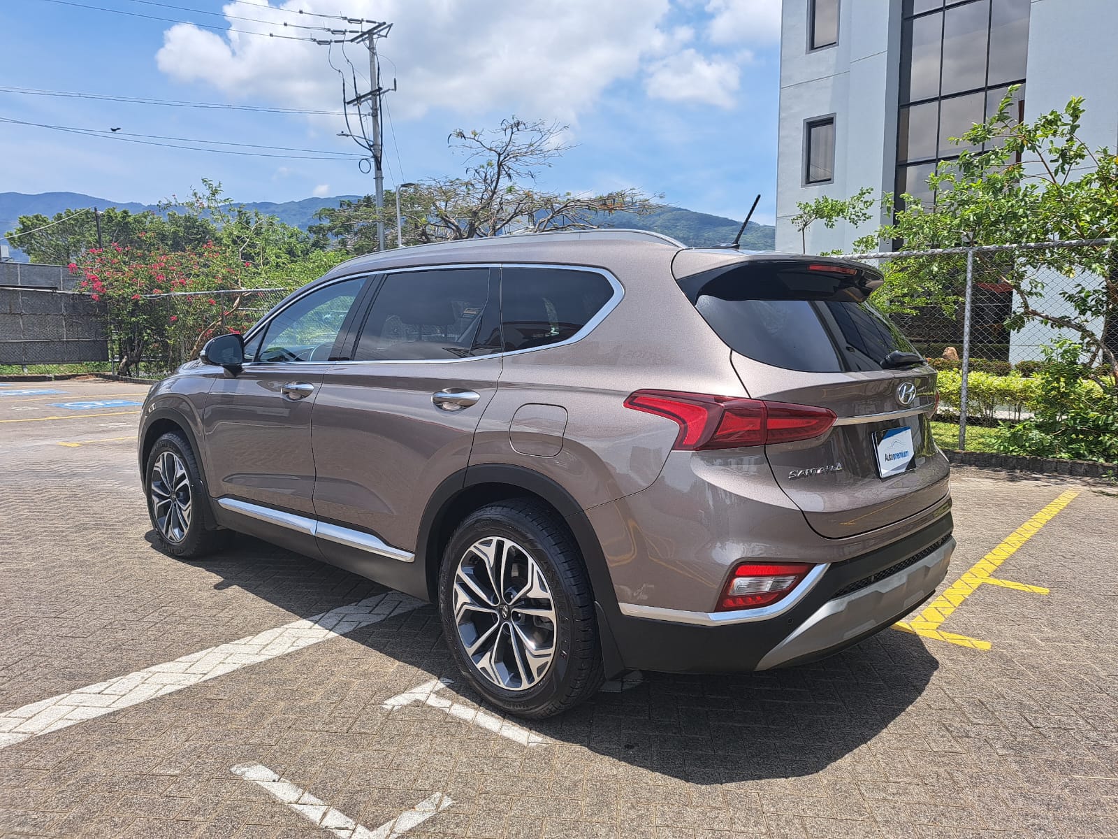 HYUNDAI SANTA FE GLS