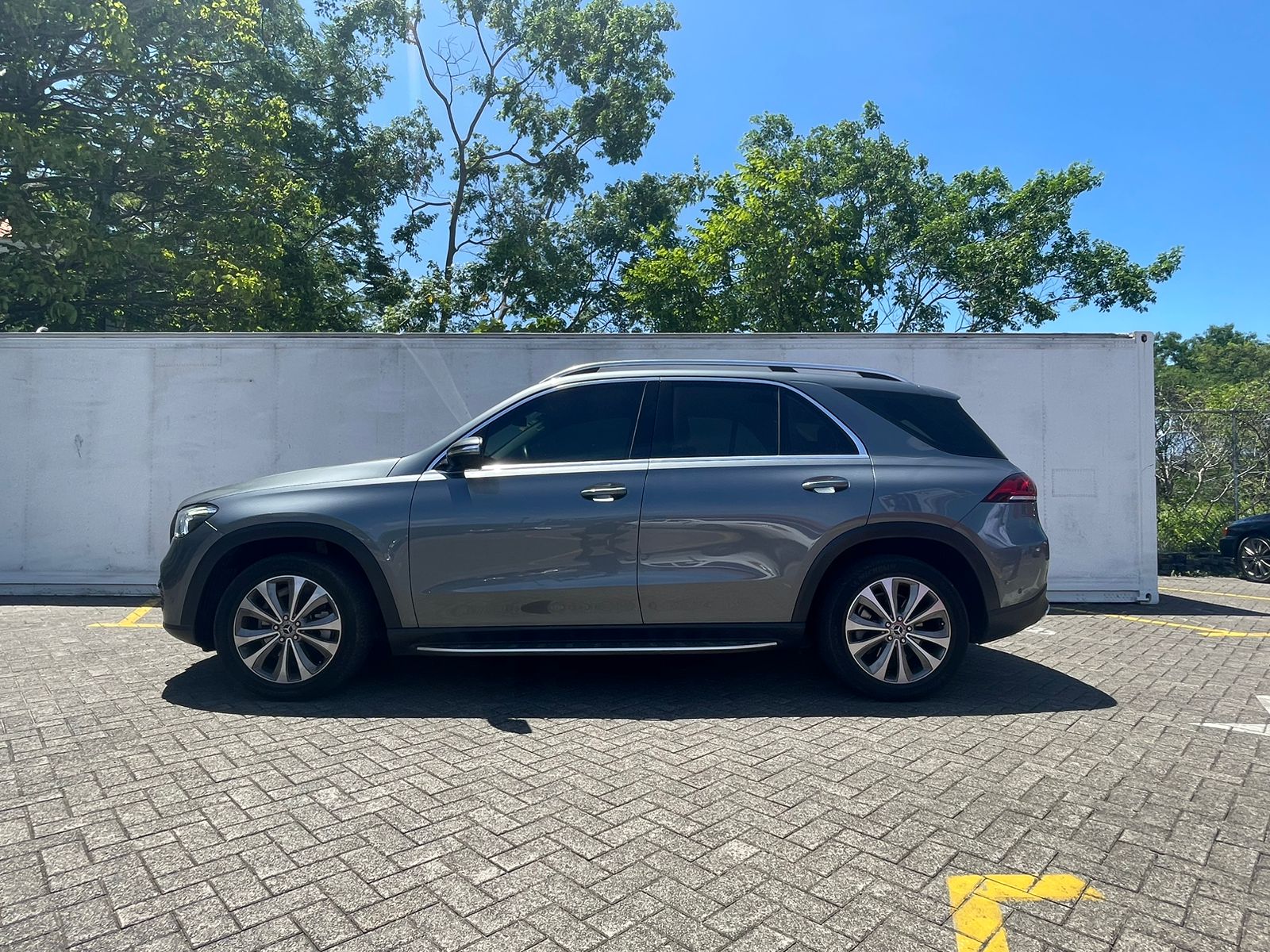MERCEDES BENZ GLE300