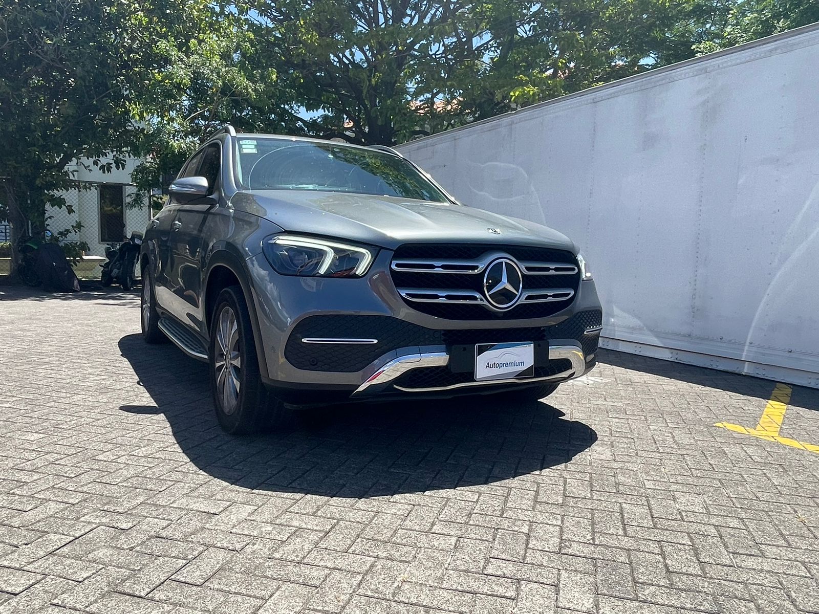 MERCEDES BENZ GLE300