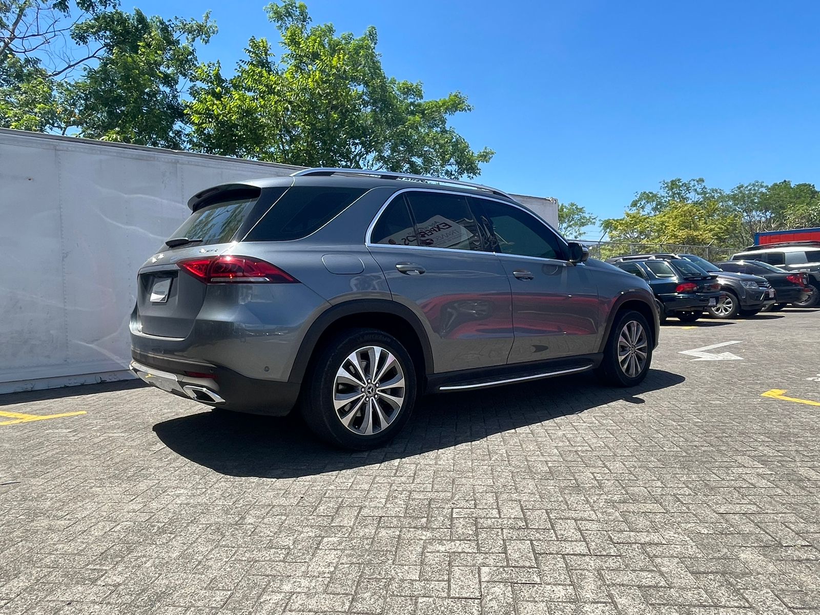 MERCEDES BENZ GLE300