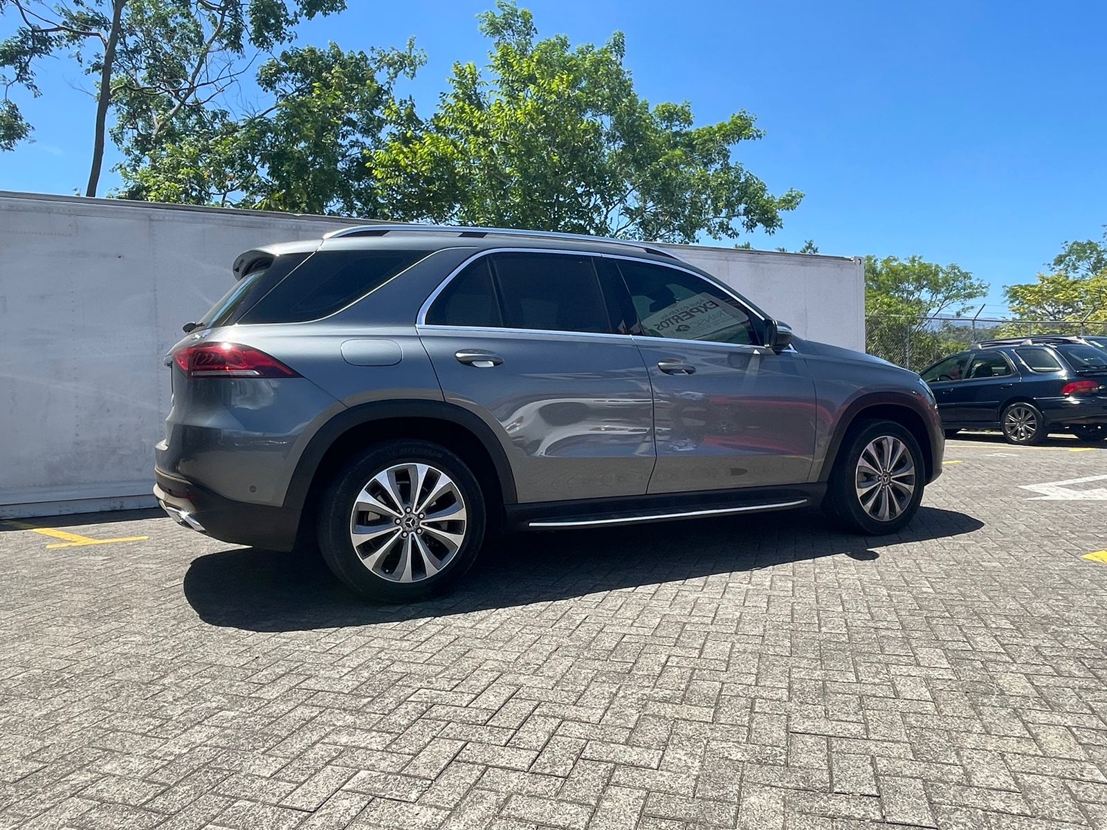 MERCEDES BENZ GLE300