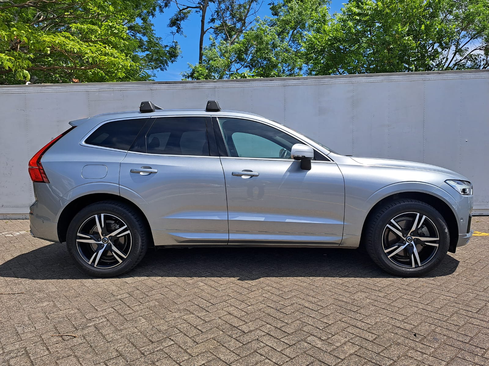 VOLVO XC60 T6