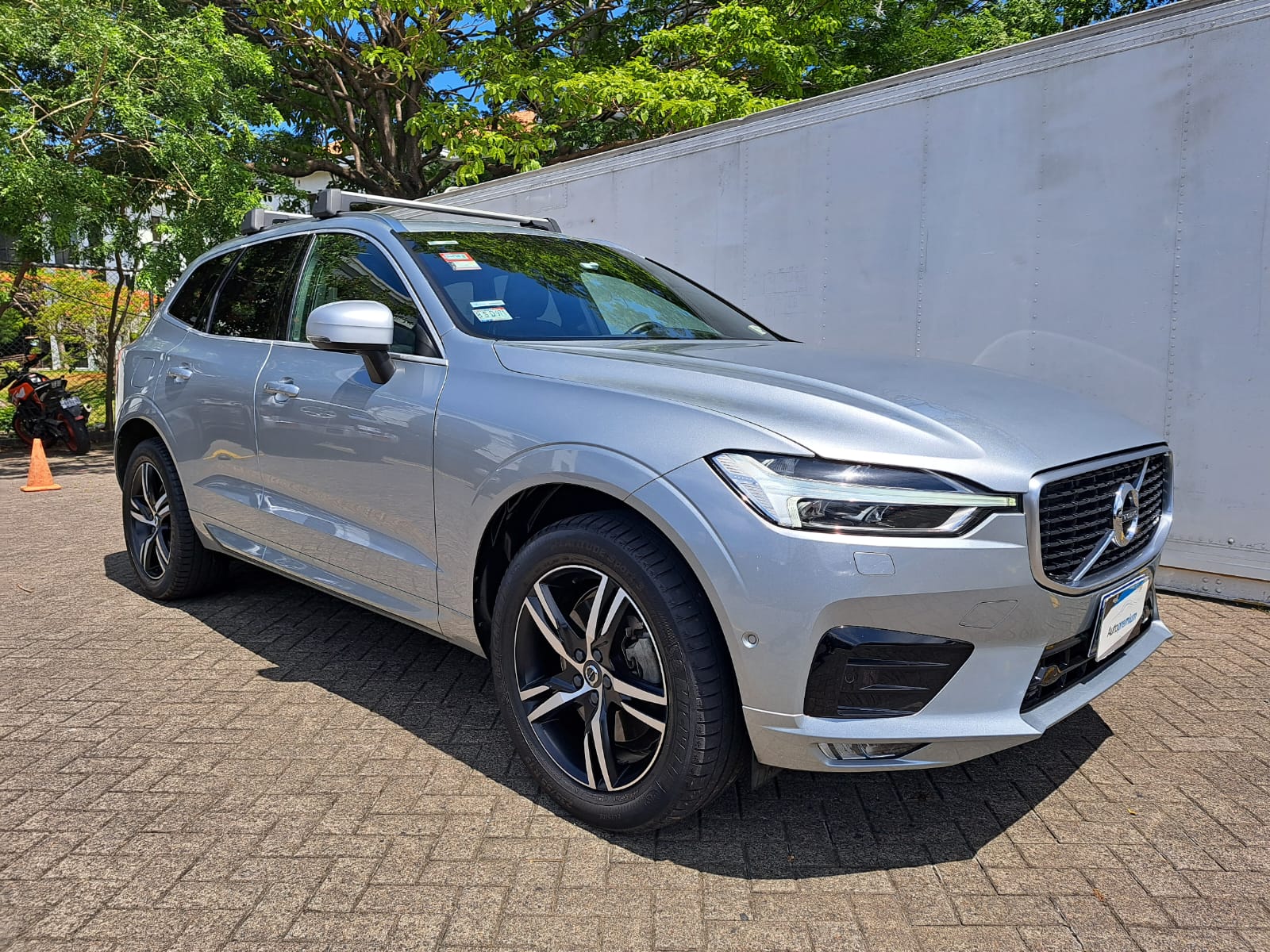 VOLVO XC60 T6