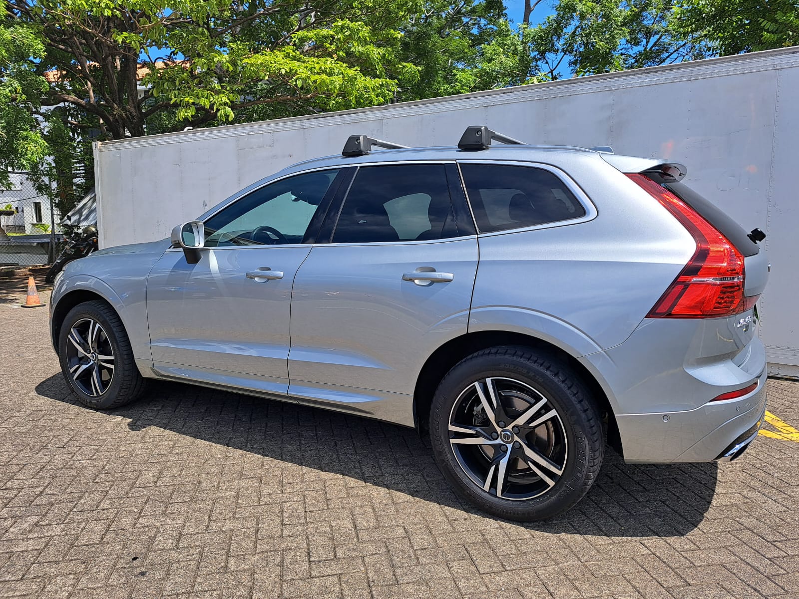 VOLVO XC60 T6