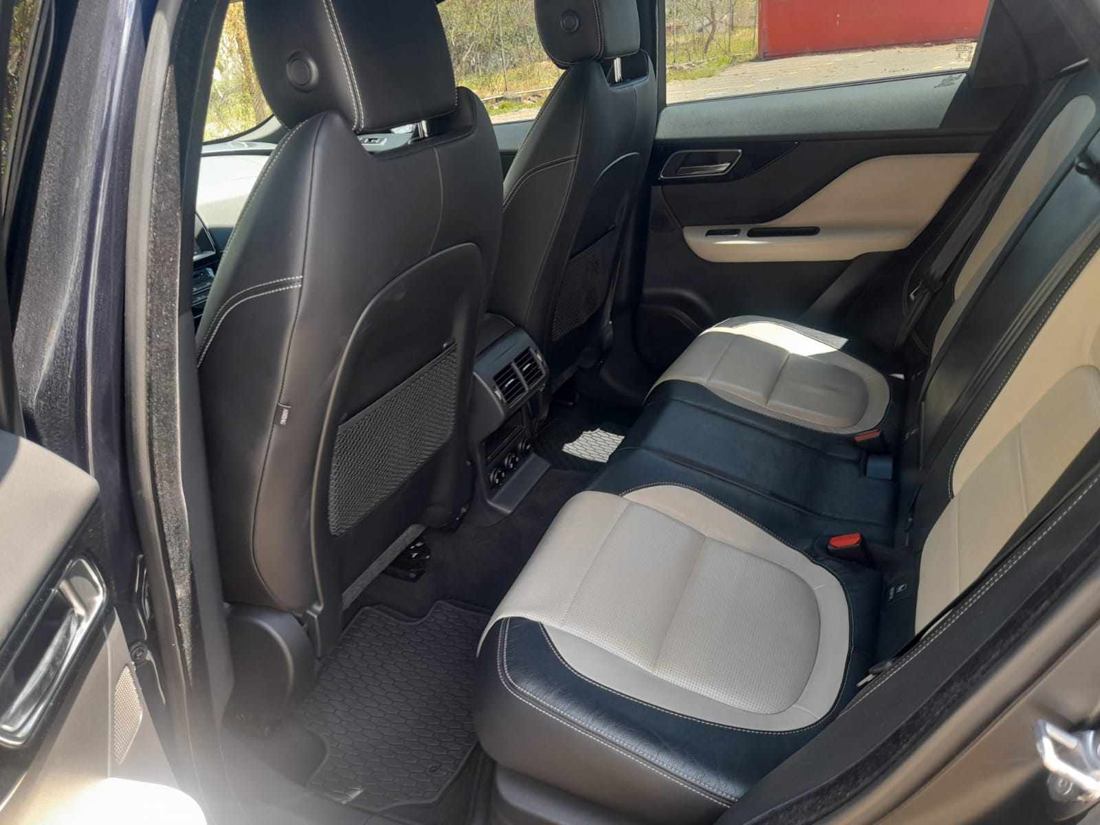 JAGUAR F PACE SPORT