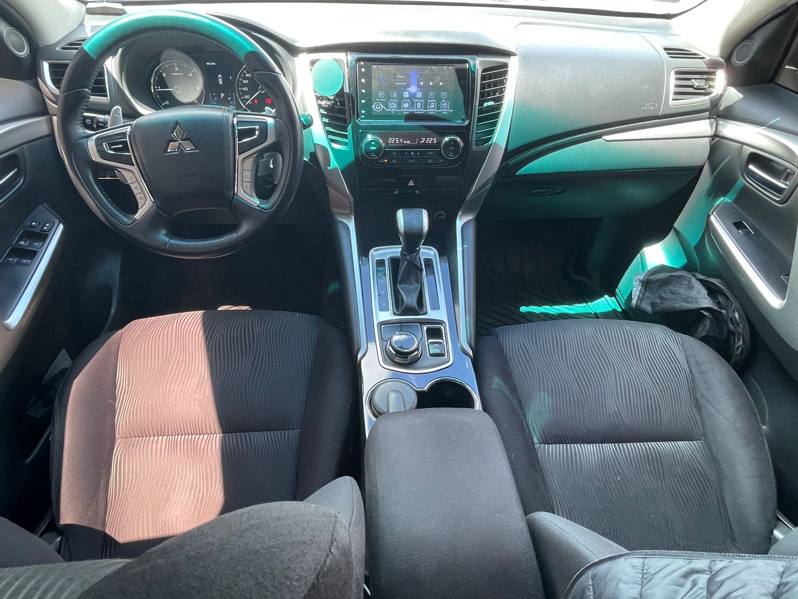 MITSUBISHI MONTERO SPORT