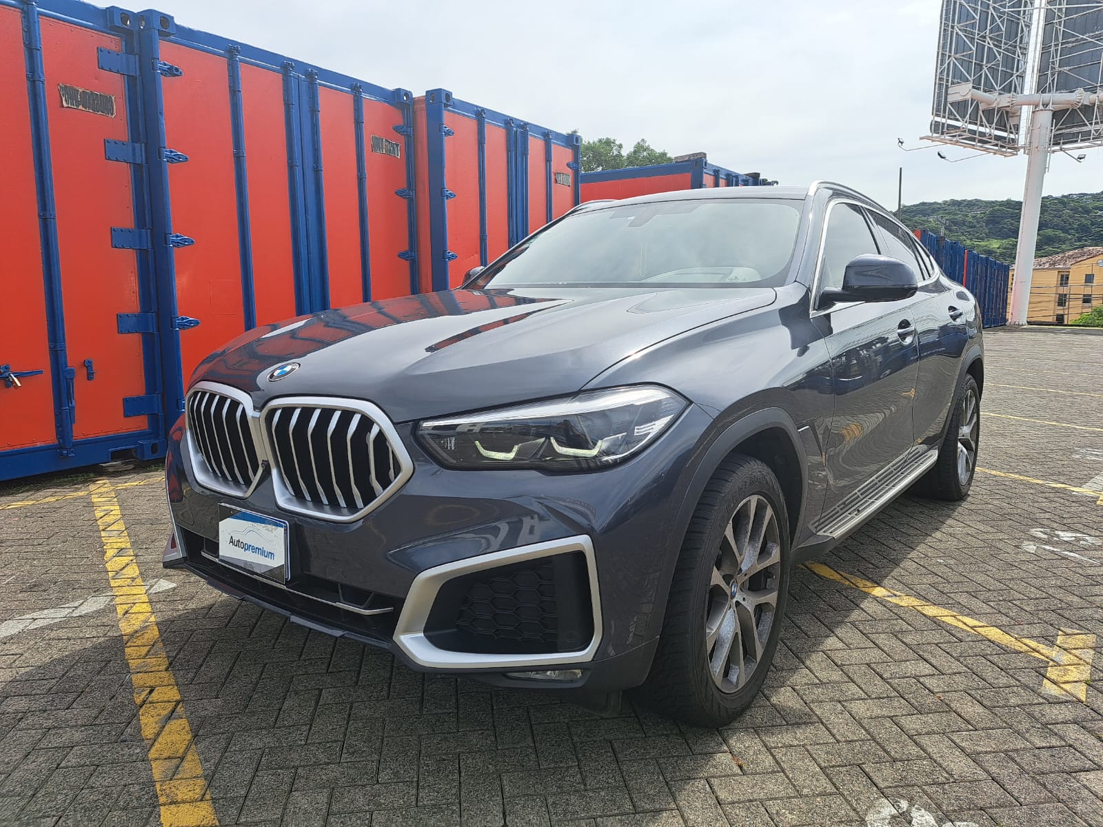 BMW X6 X-LINE