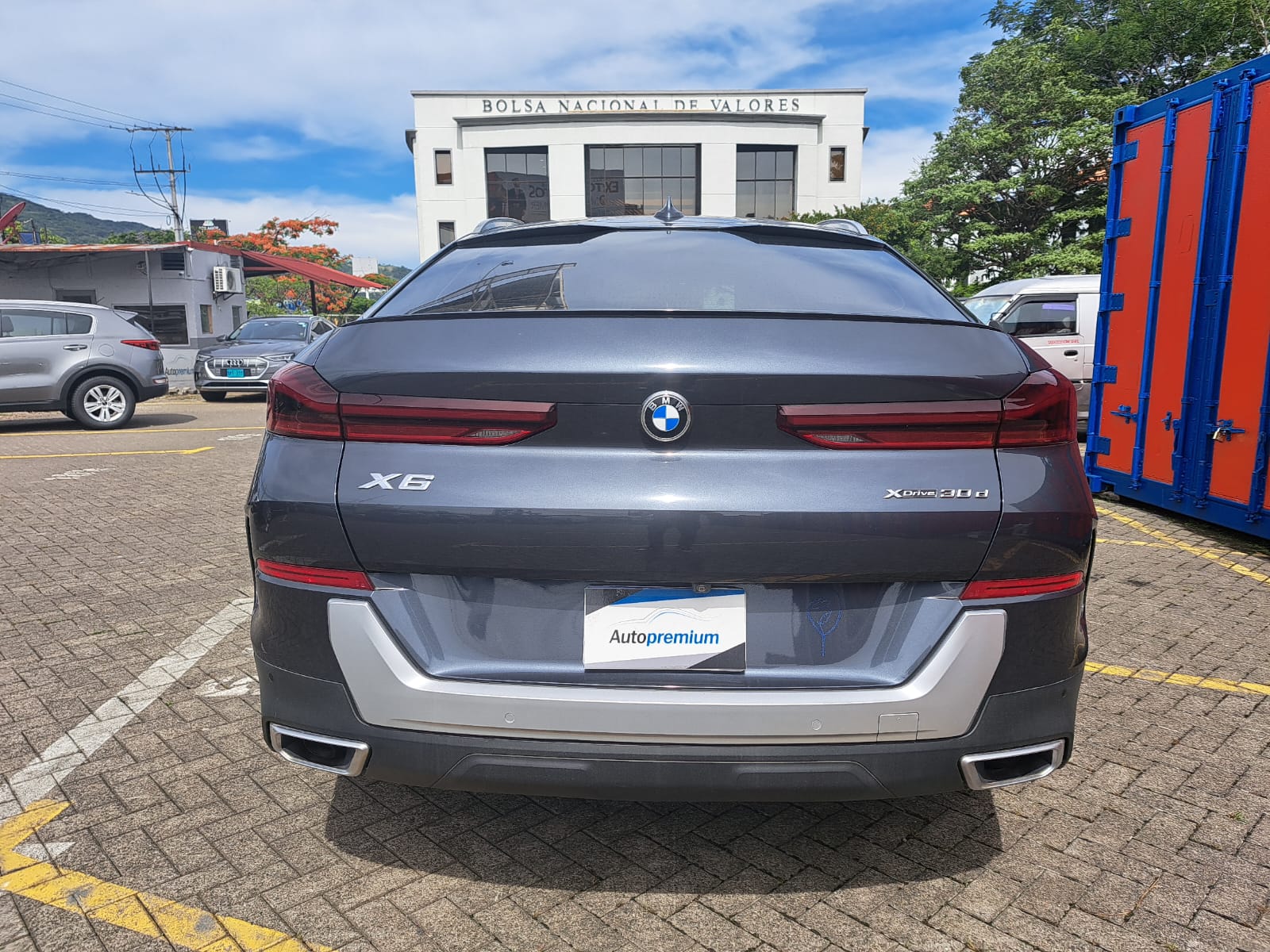 BMW X6 X-LINE