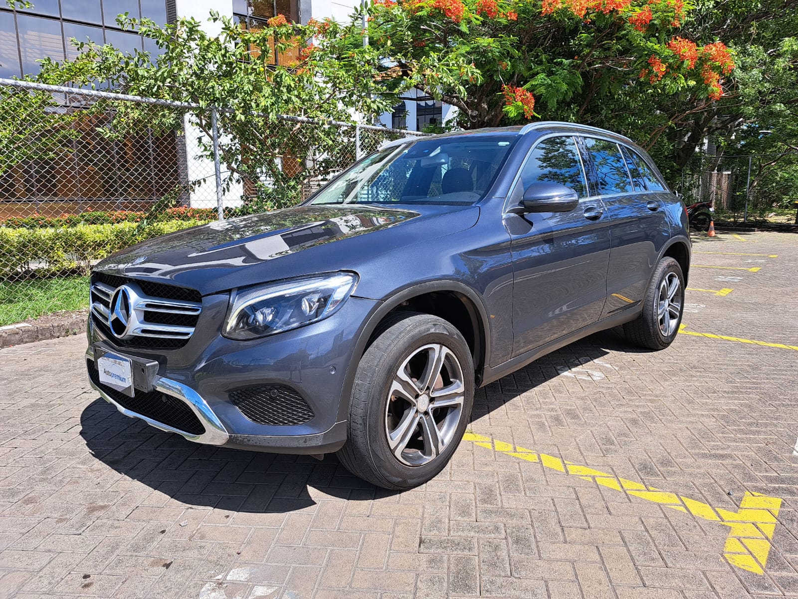 MERCEDES BENZ GLC250