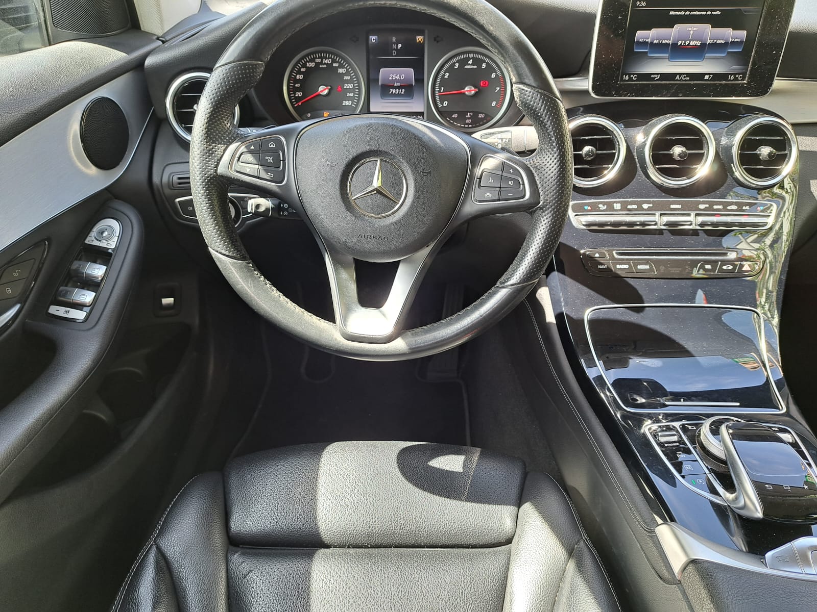MERCEDES BENZ GLC250