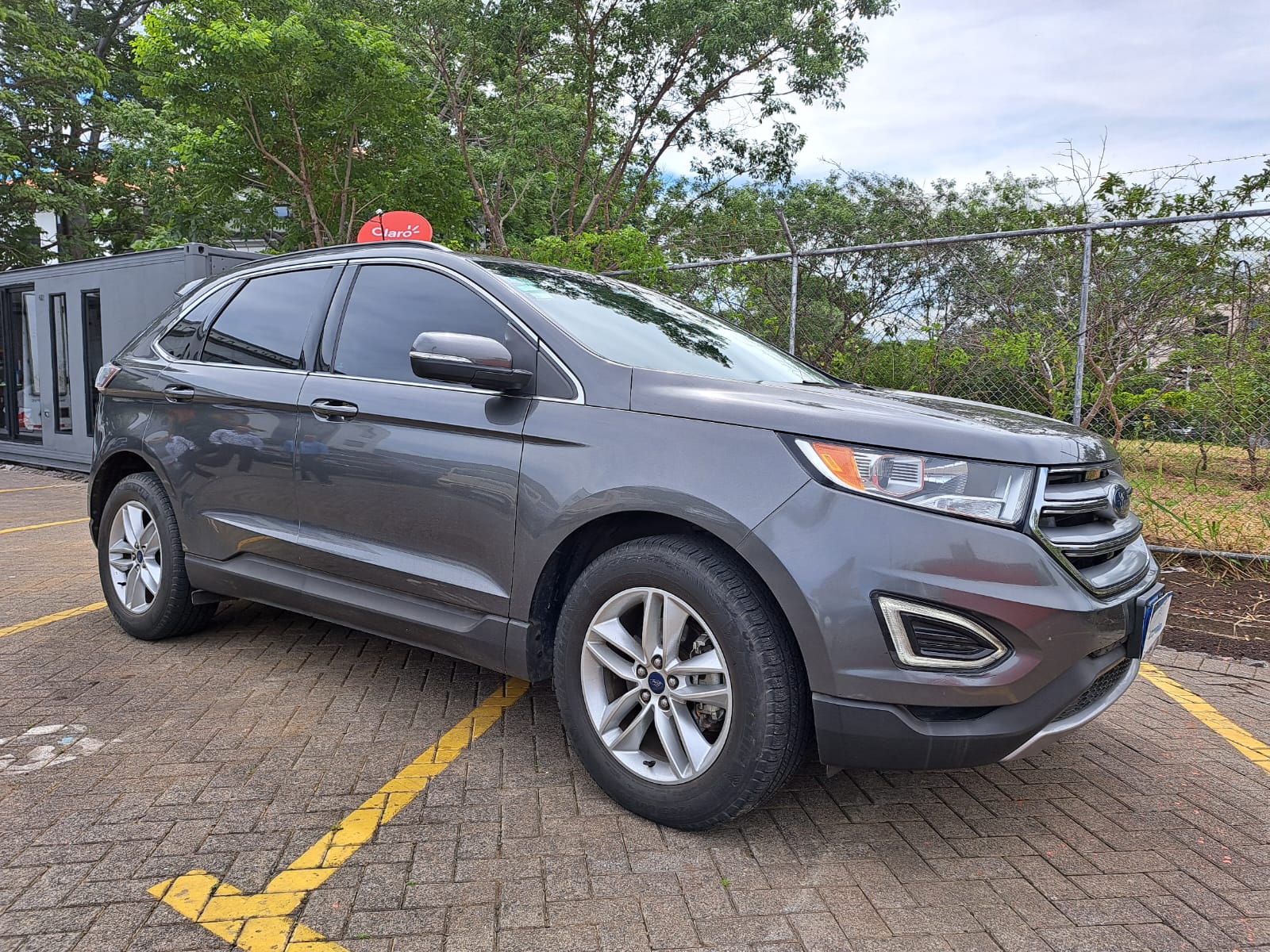 FORD EDGE SEL