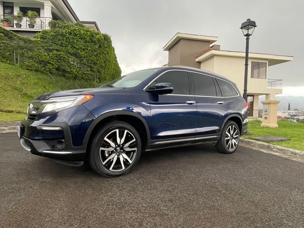 HONDA PILOT ELITE