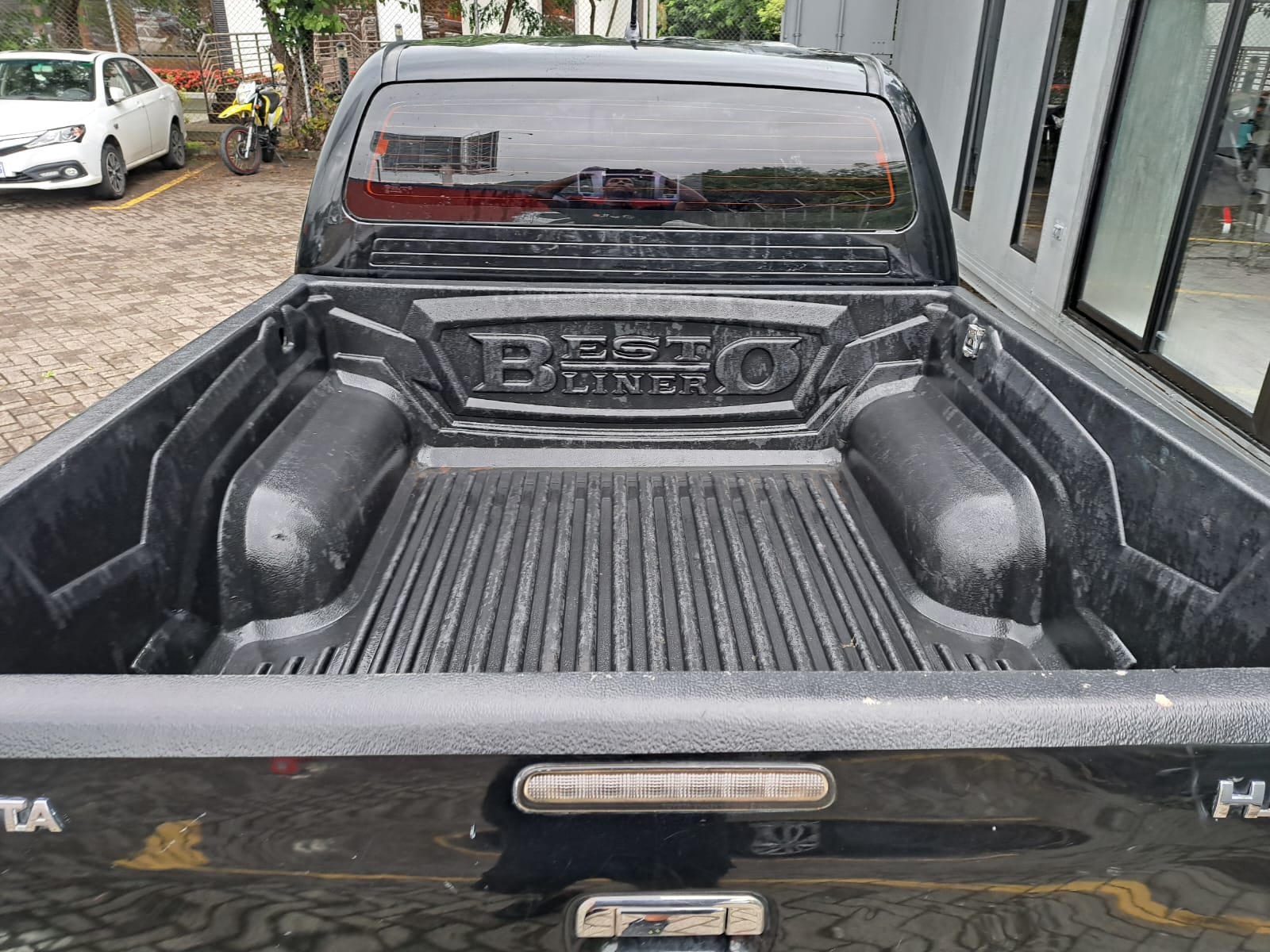 TOYOTA HILUX SRV