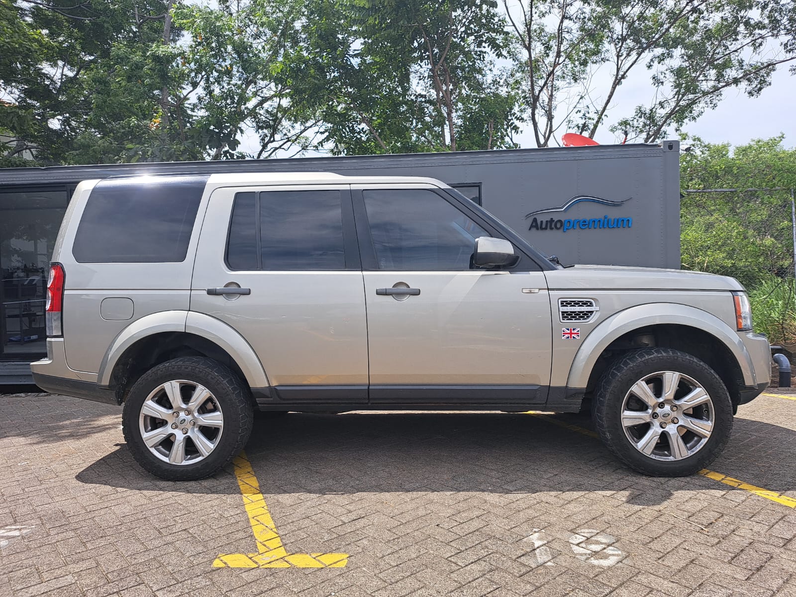 DISCOVERY 4 HSE