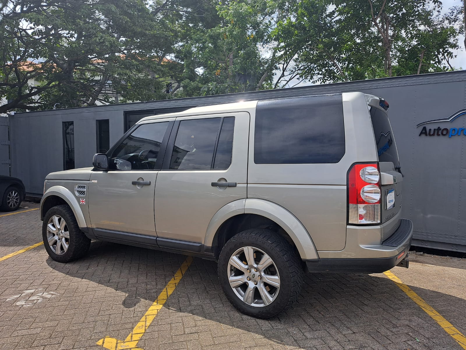 DISCOVERY 4 HSE
