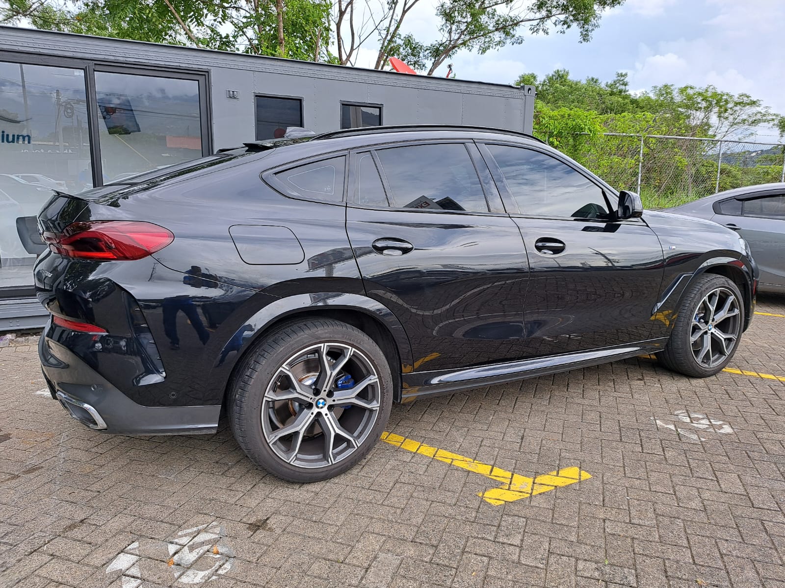 BMW X6 PAQ M