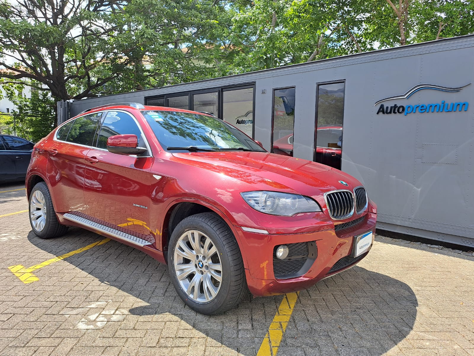 BMW X6