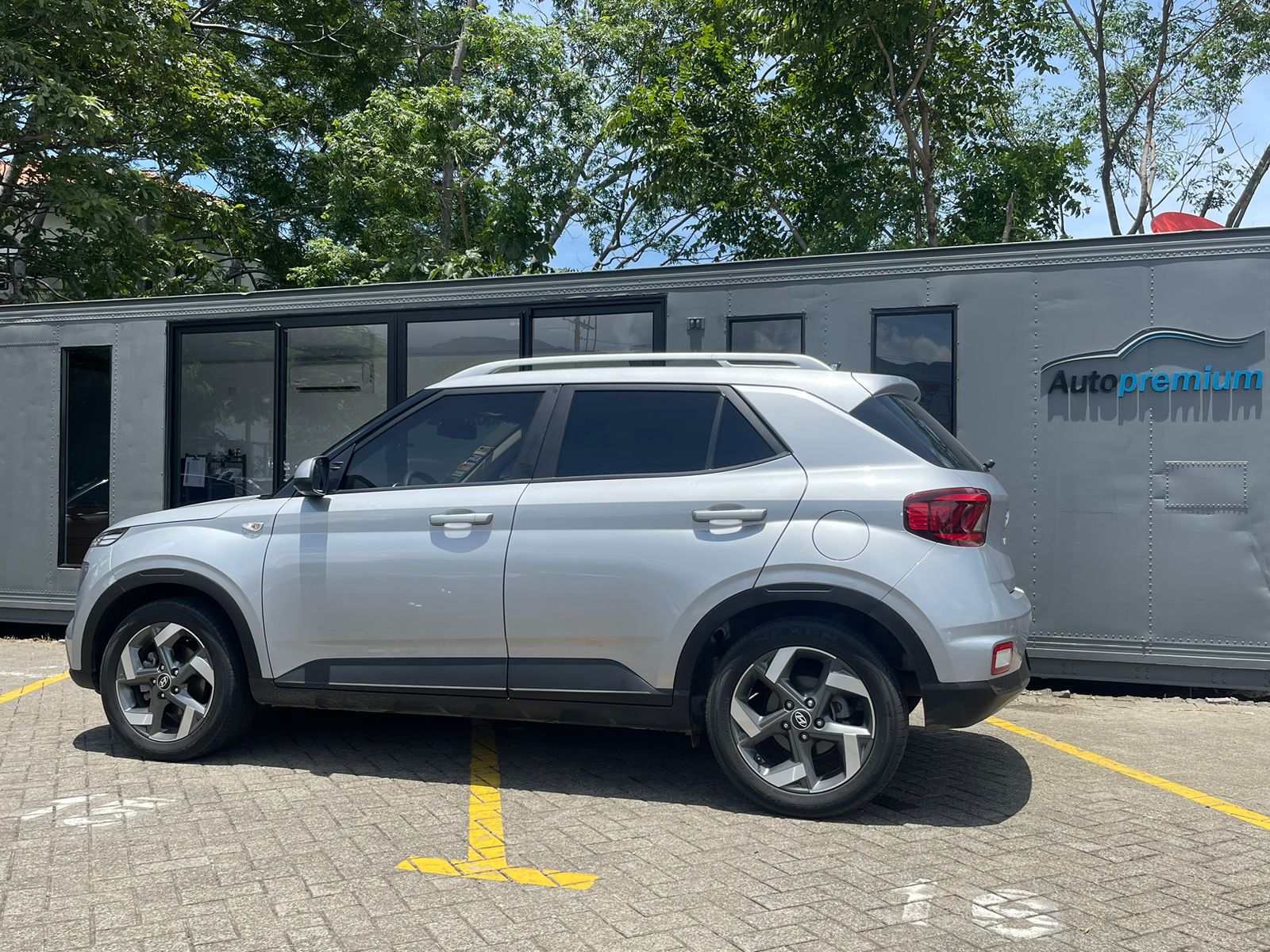 HYUNDAI VENUE GL