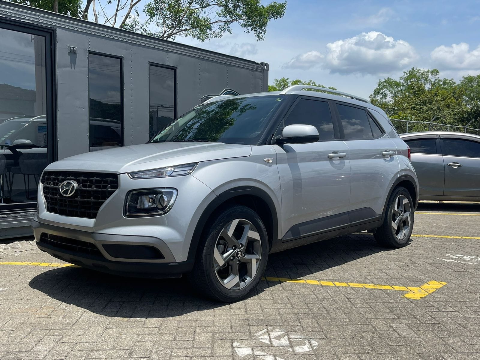 HYUNDAI VENUE GL