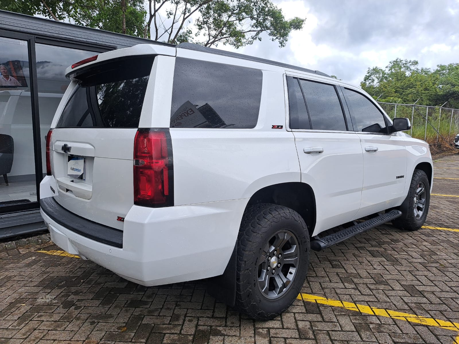 CHEVROLET TAHOE Z71