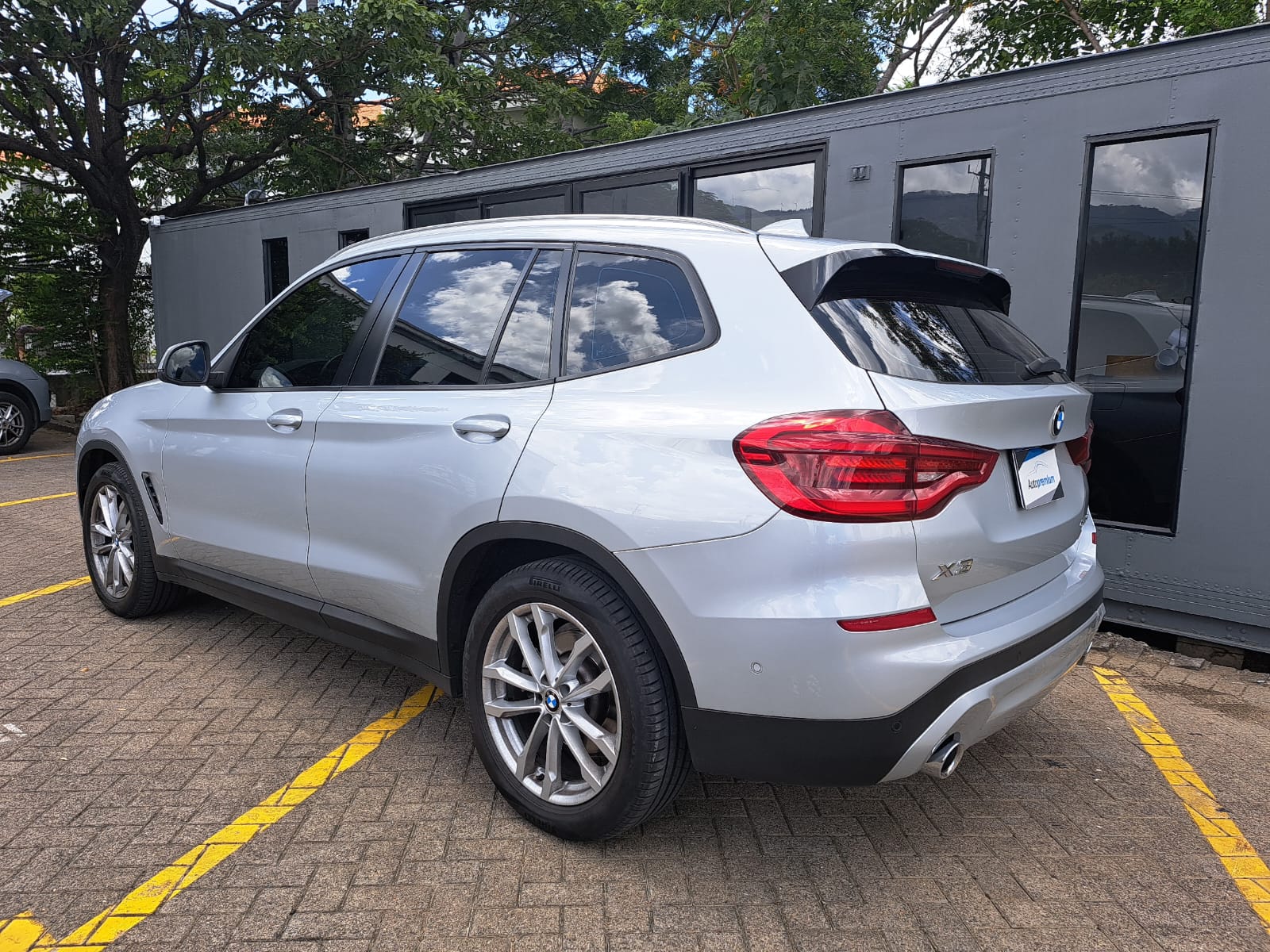 BMW X3 X-DRIVE