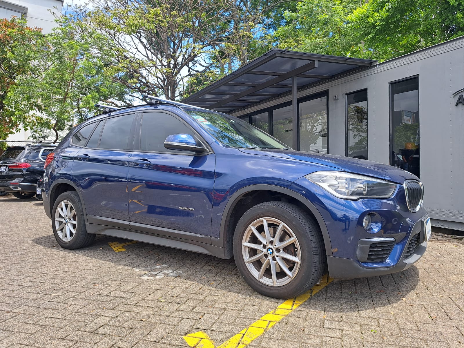 BMW X1