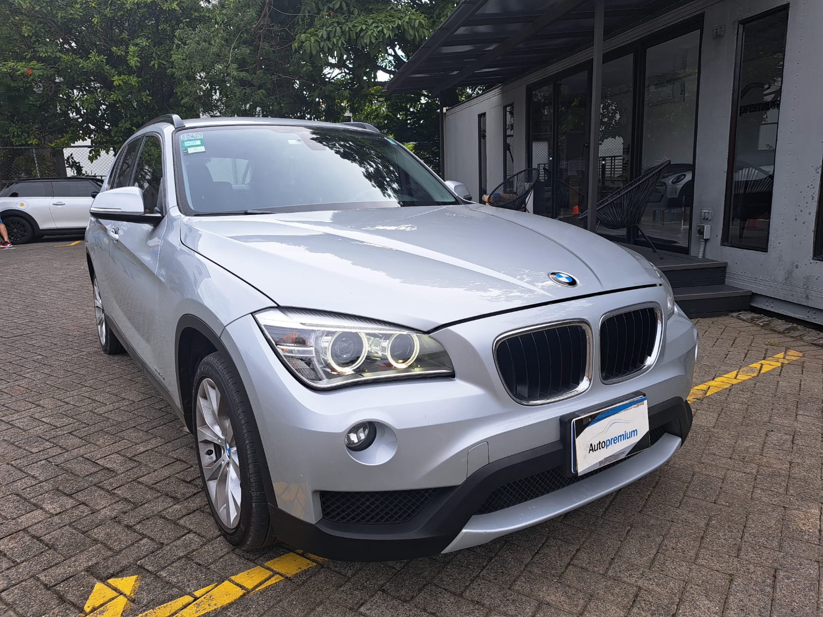 BMW X1