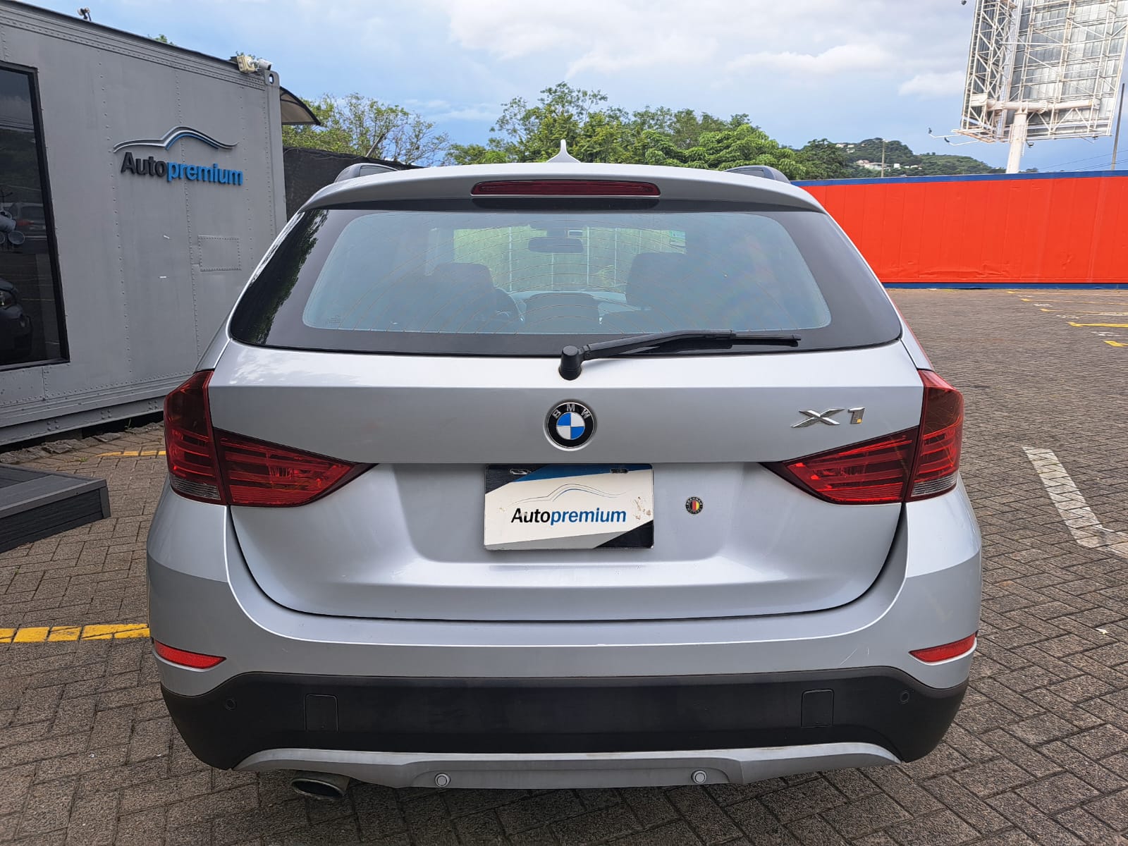 BMW X1