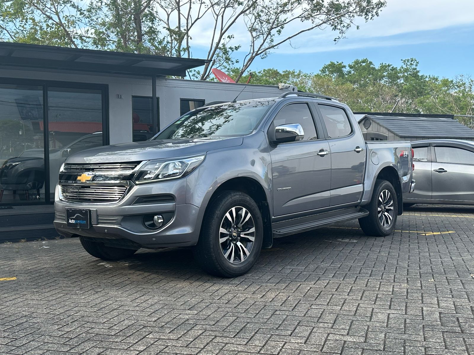 CHEVROLET COLORADO LTZ