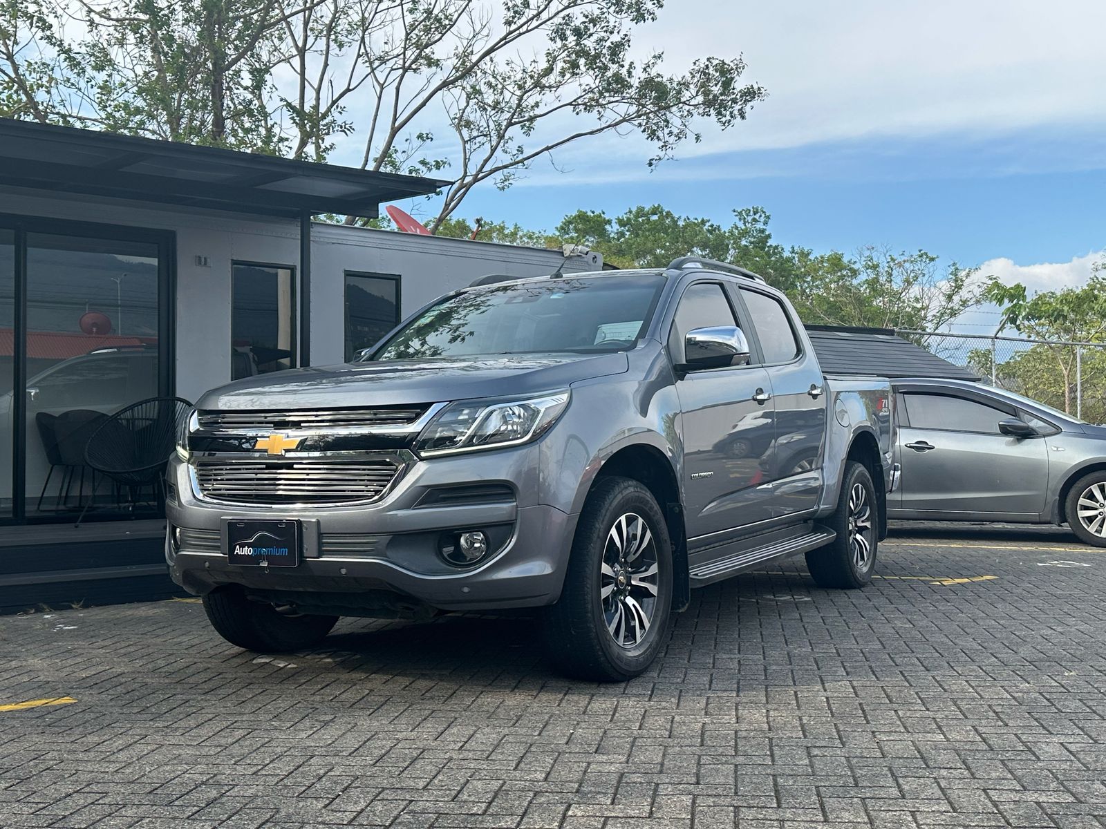 CHEVROLET COLORADO LTZ