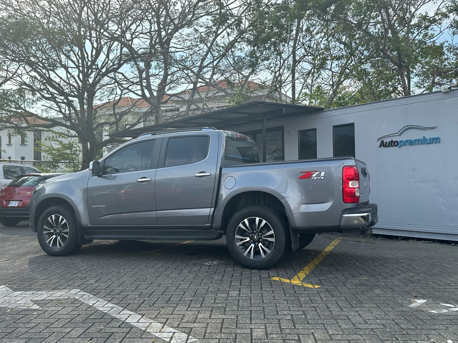 CHEVROLET COLORADO LTZ