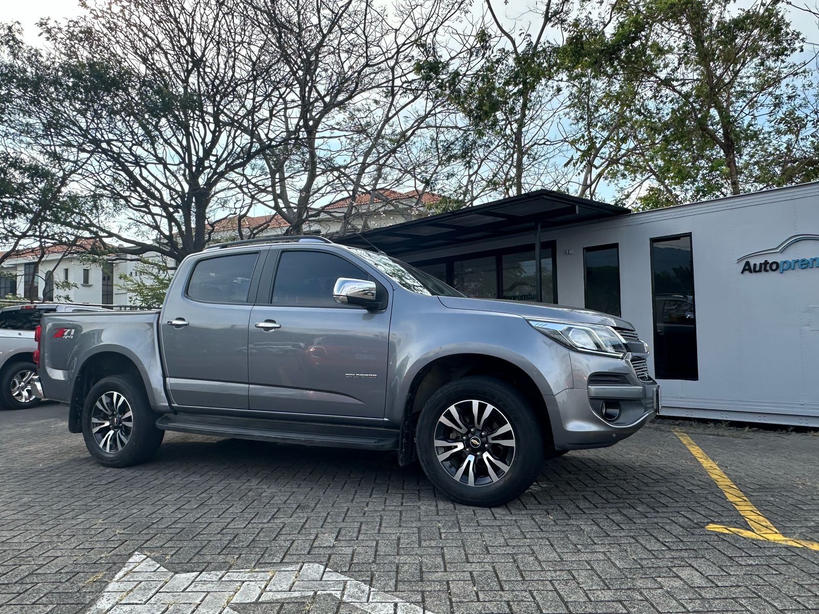 CHEVROLET COLORADO LTZ