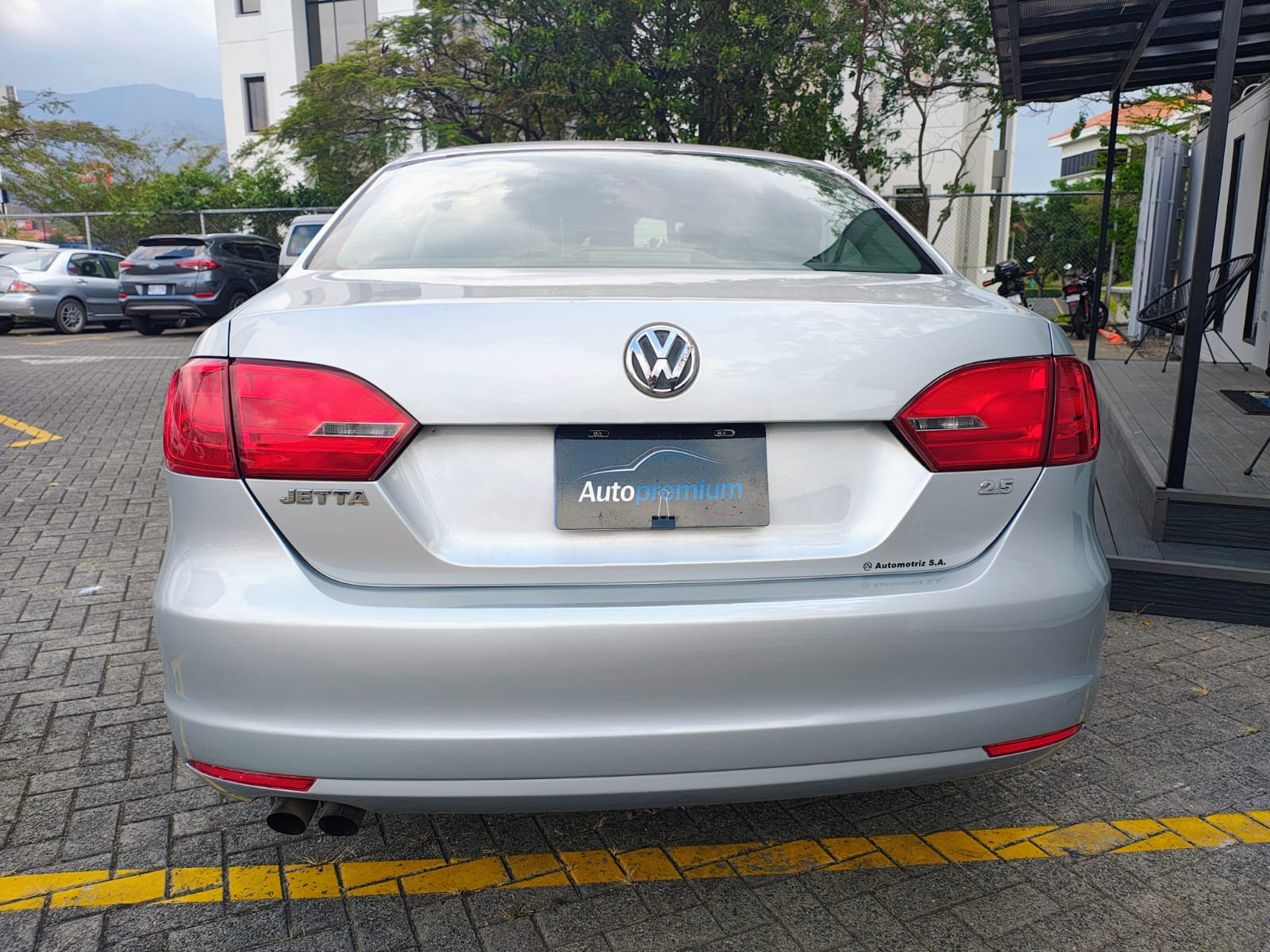 WOLKSWAGEN JETTA MK6