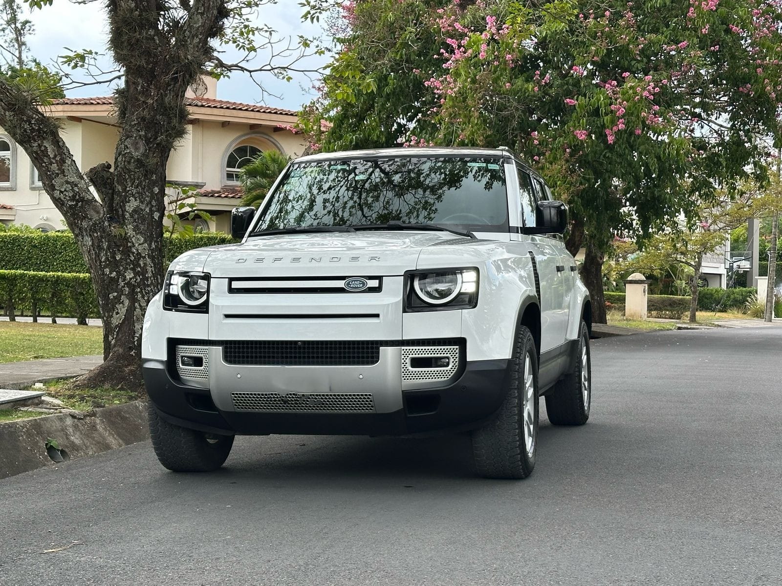 DEFENDER S P300