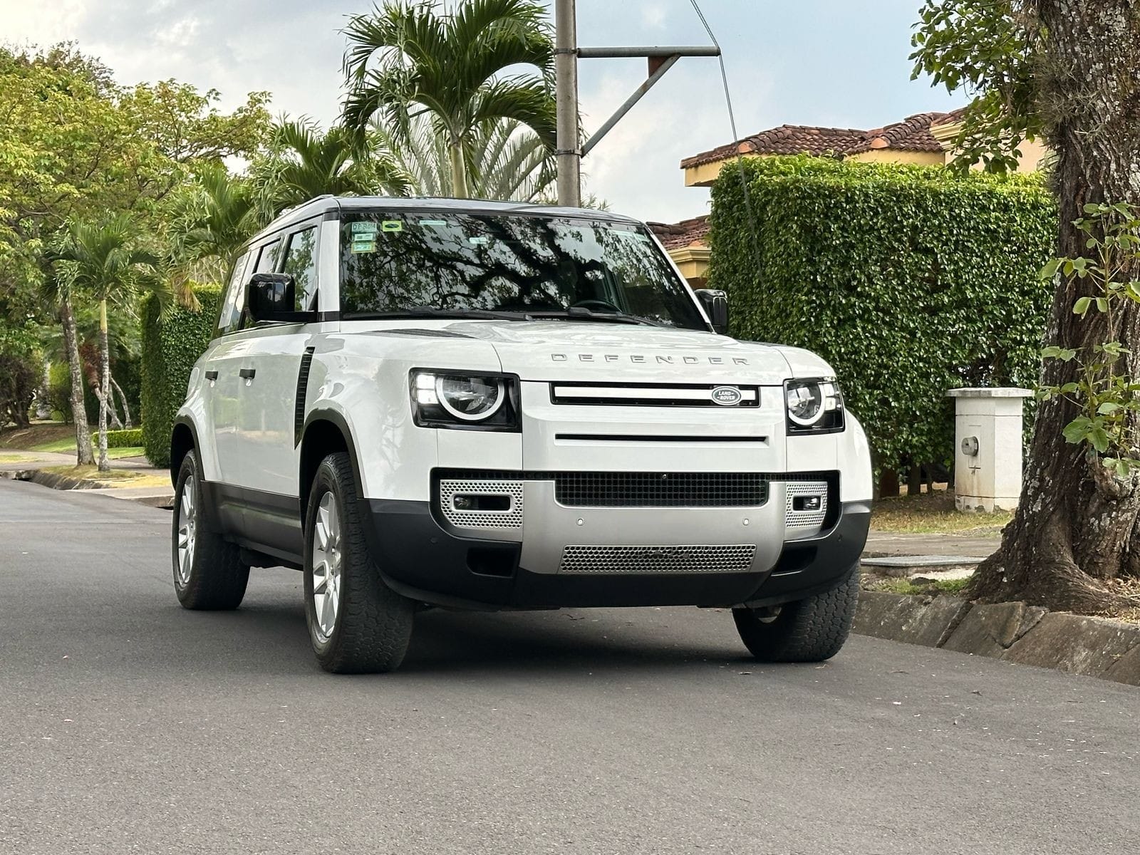 DEFENDER S P300