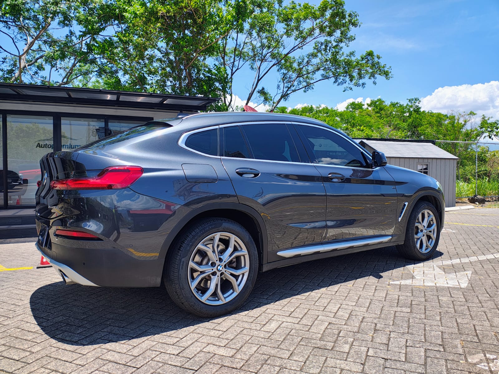 BMW X4 X-DRIVE 20