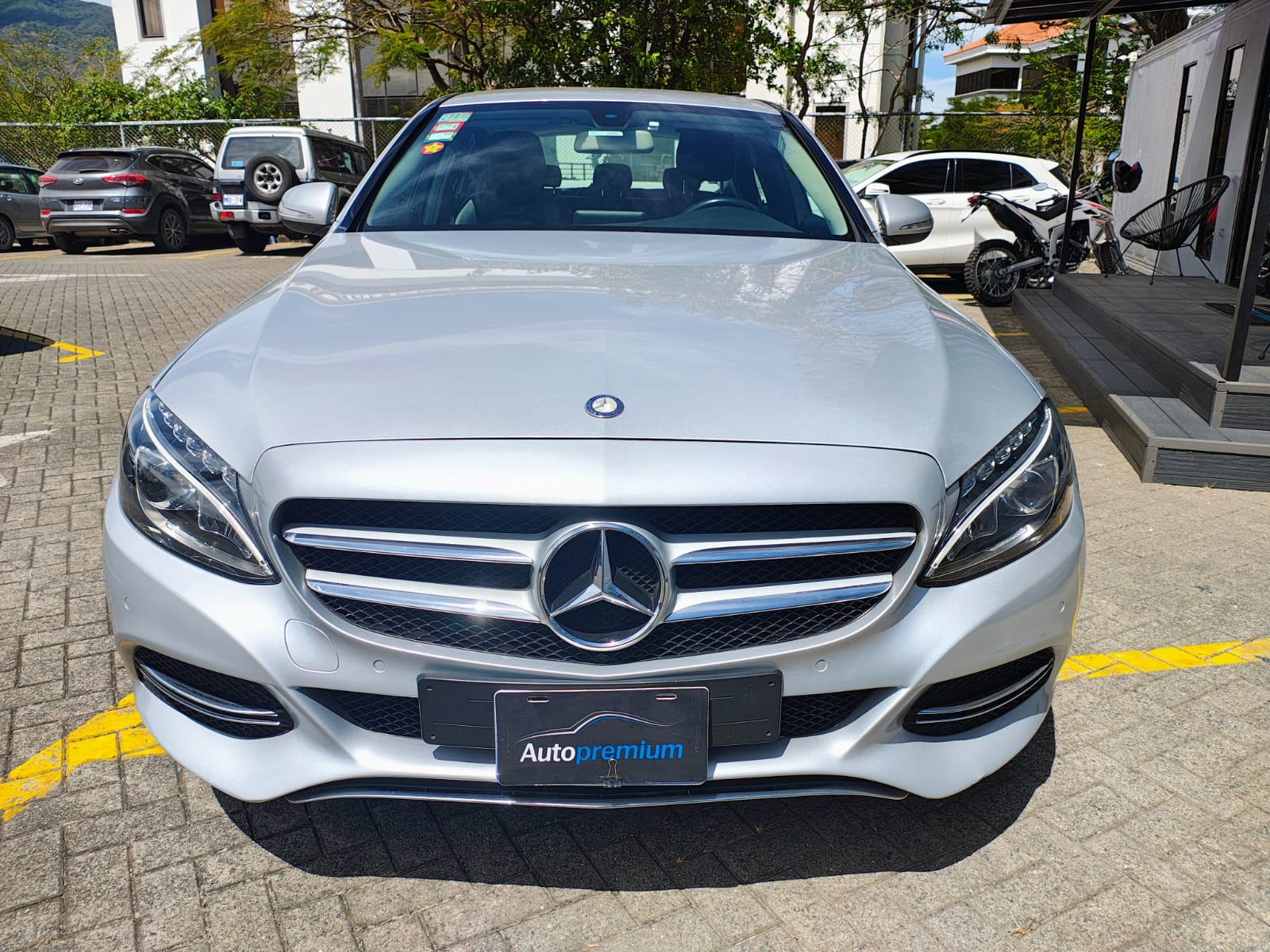 MERCEDES BENZ CLASE C