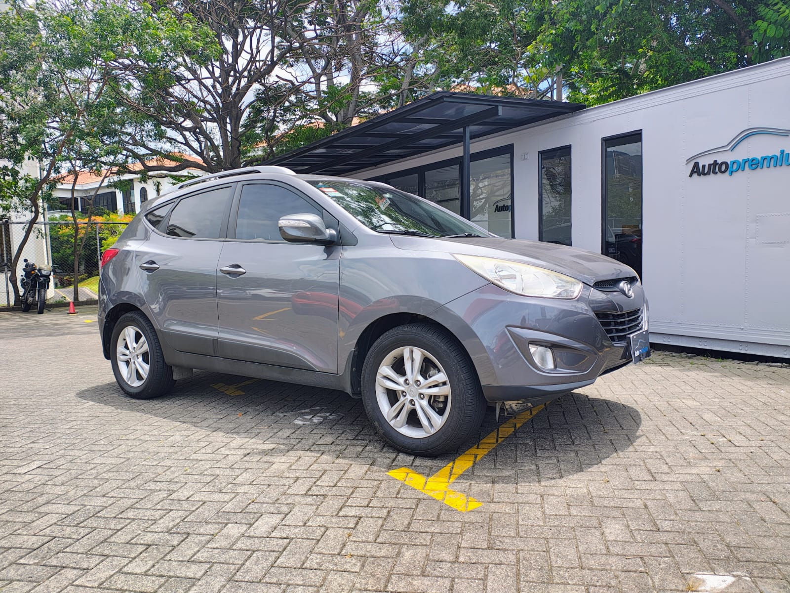 HYUNDAY TUCSON GL