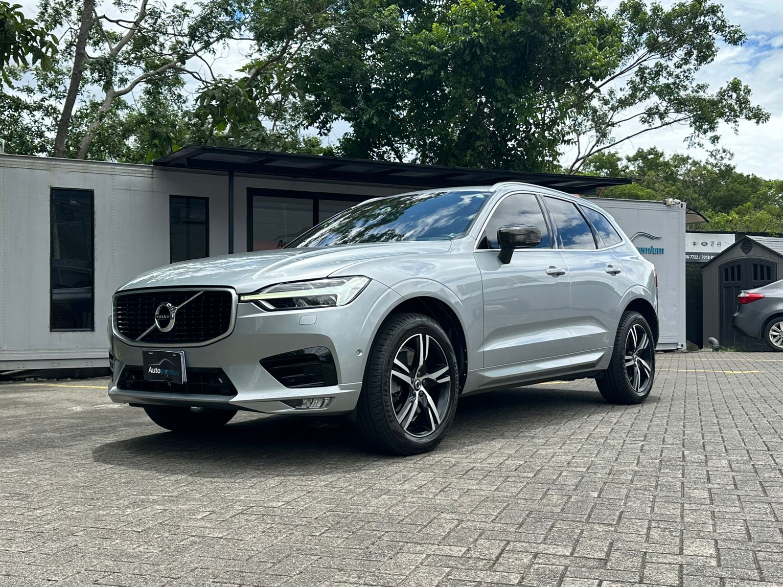 VOLVO XC60 T6