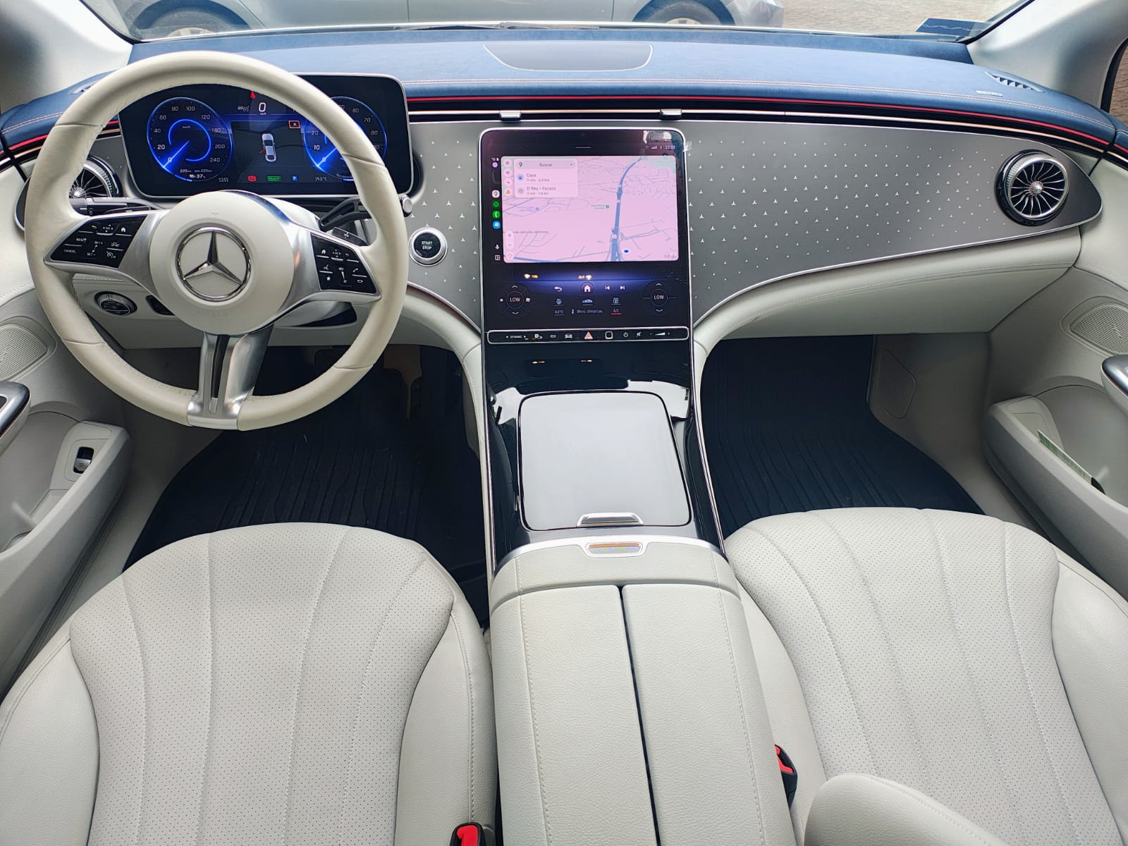 MERCEDES BENZ EQE