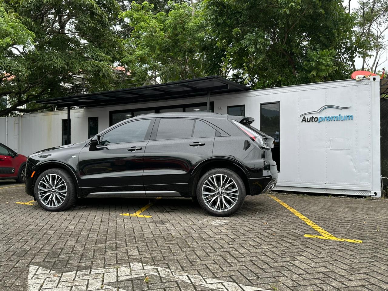 CADILLAC XT4 SPORT