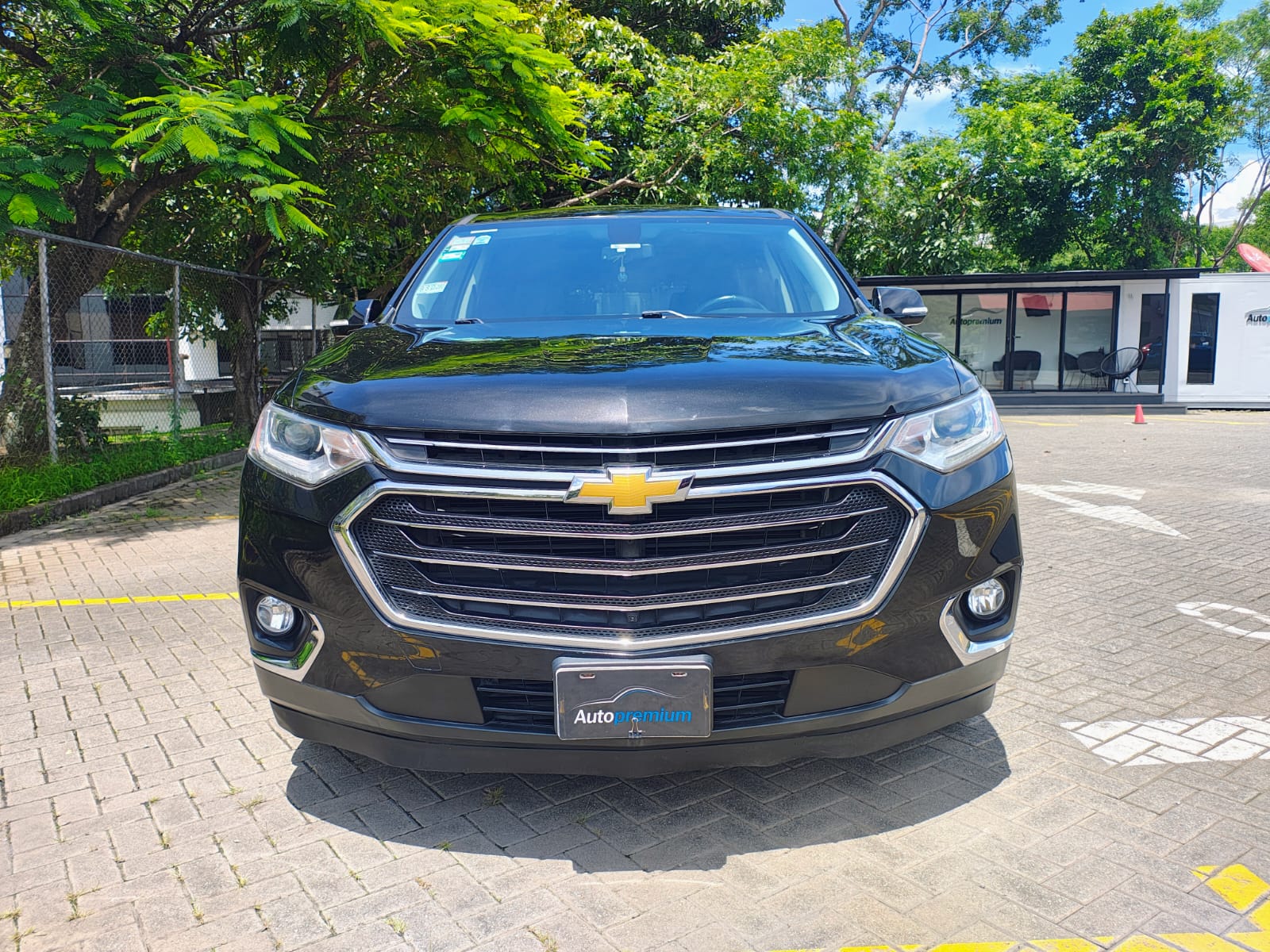 CHEVROLET TRAVERSE LT