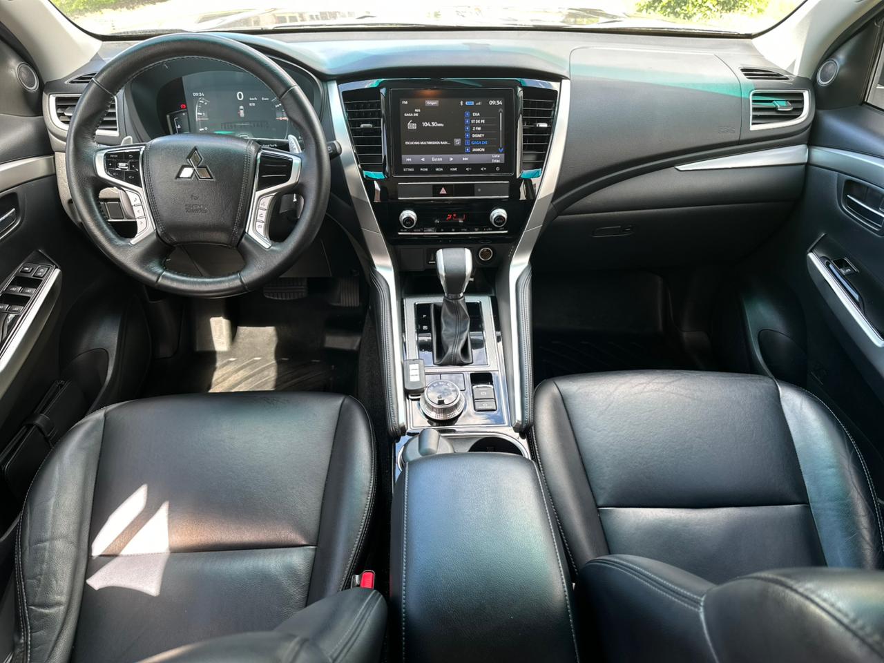 MITSUBISHI MONTERO SPORT