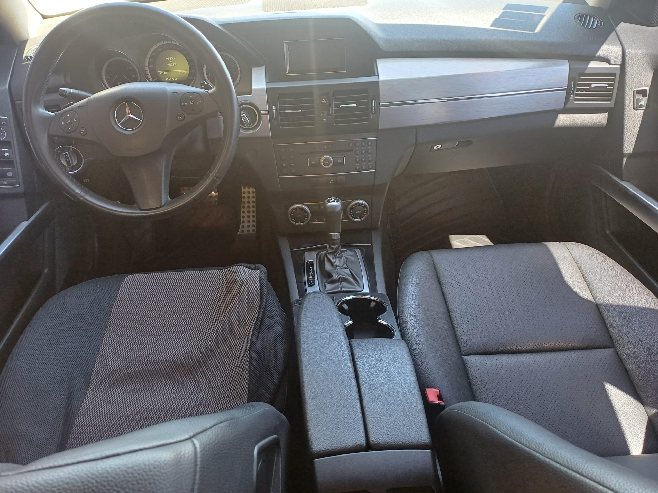 MERCEDES BENZ GLK300