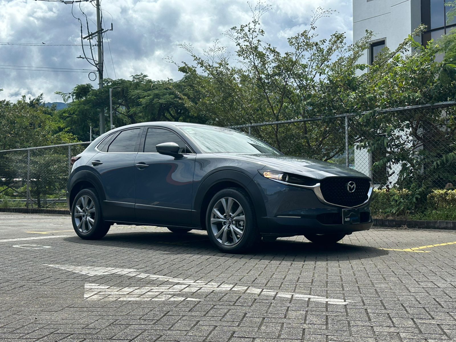 MAZDA CX-30