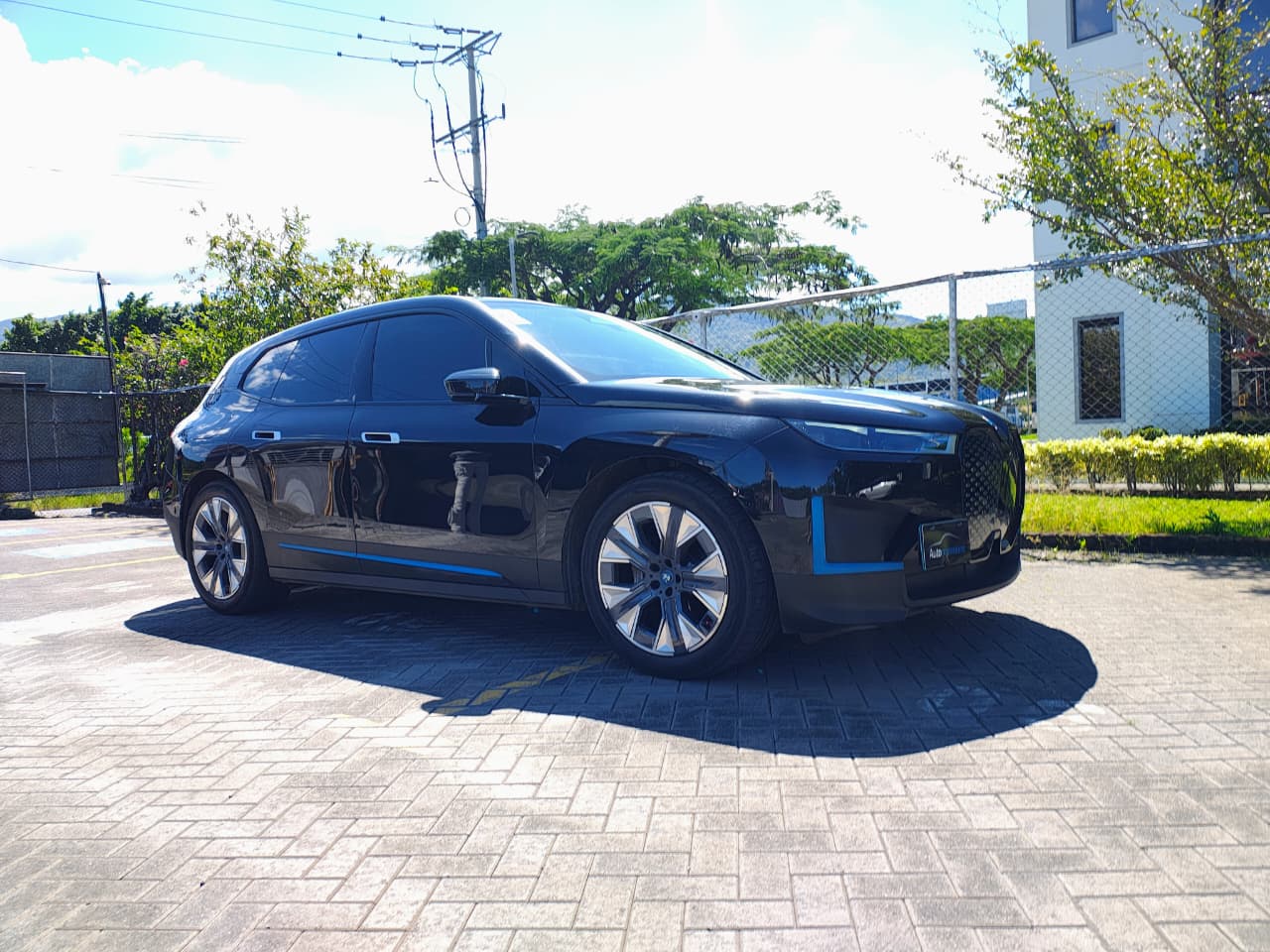 BMW IX X-DRIVE 40